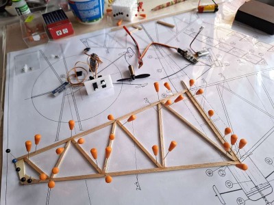 gumáček PINTO - přestavba na elektropohon a RC ovládání.jpg