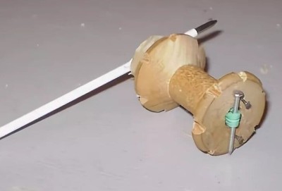 autičko - tank na gumičku.jpg